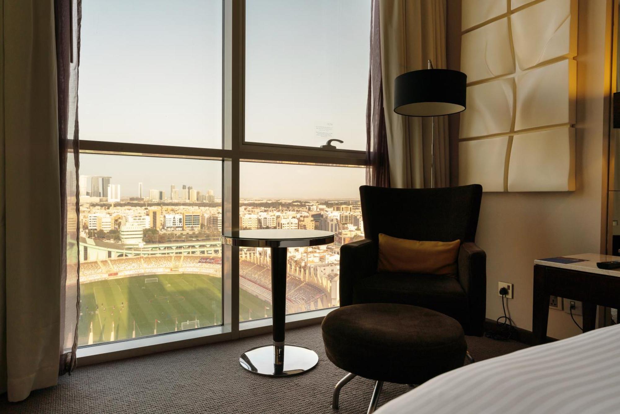 Hotel Centro Al Manhal By Rotana Abu Dhabi Exterior foto