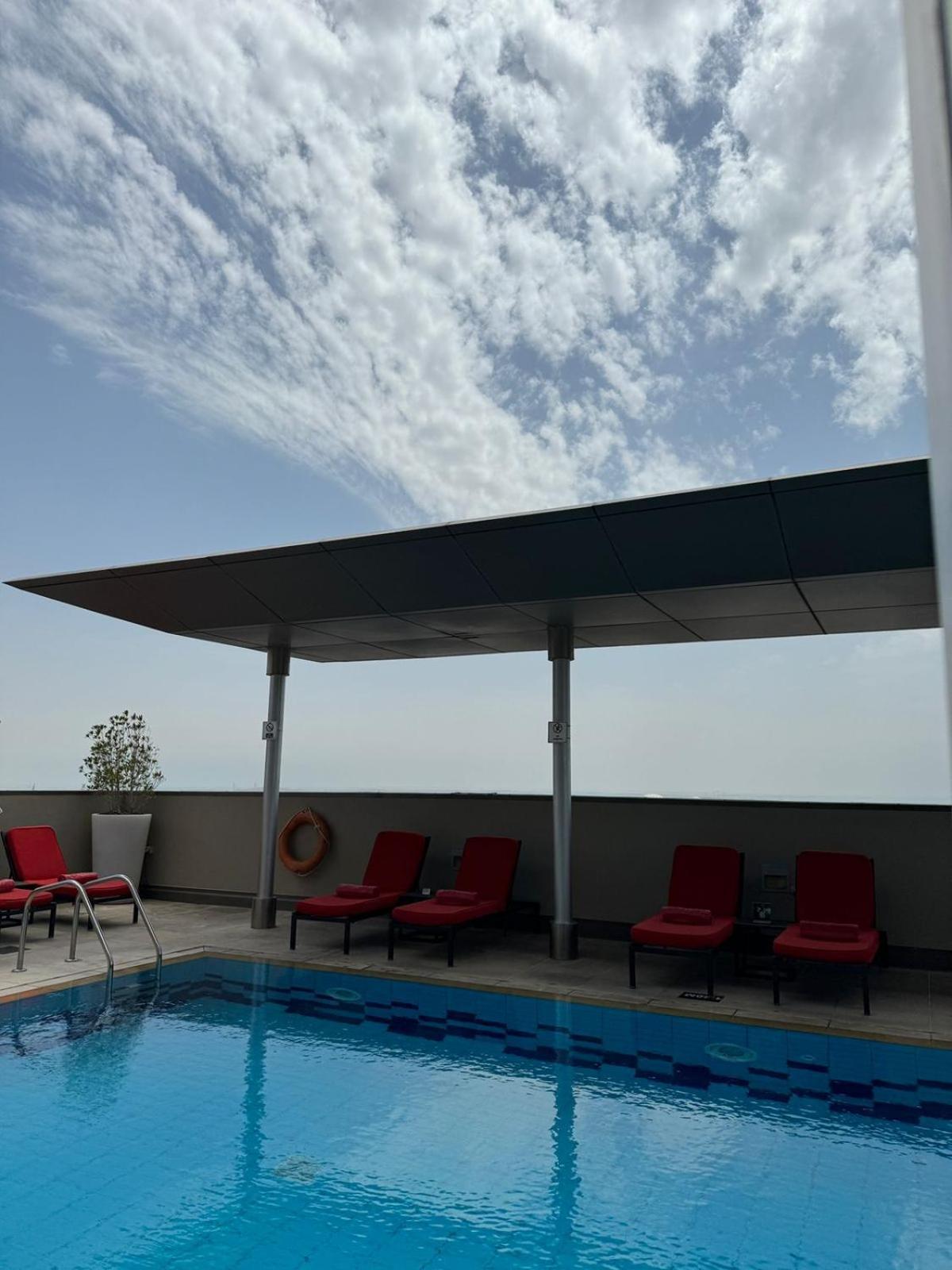 Hotel Centro Al Manhal By Rotana Abu Dhabi Exterior foto