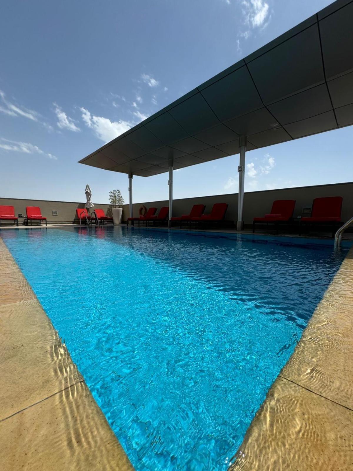 Hotel Centro Al Manhal By Rotana Abu Dhabi Exterior foto